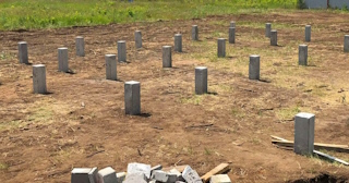 Фундамент на забивных жб сваях под ключ в щербинке - фундамент из забивных железобетонных свай цена от 3106 руб/м2